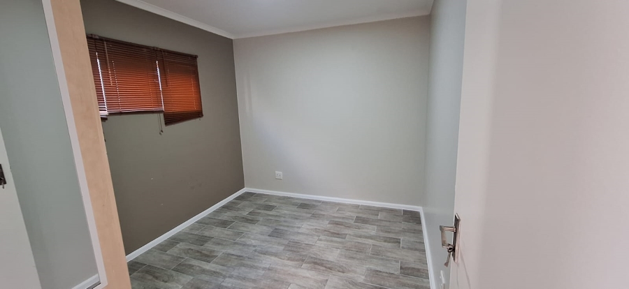 2 Bedroom Property for Sale in Dana Bay Western Cape